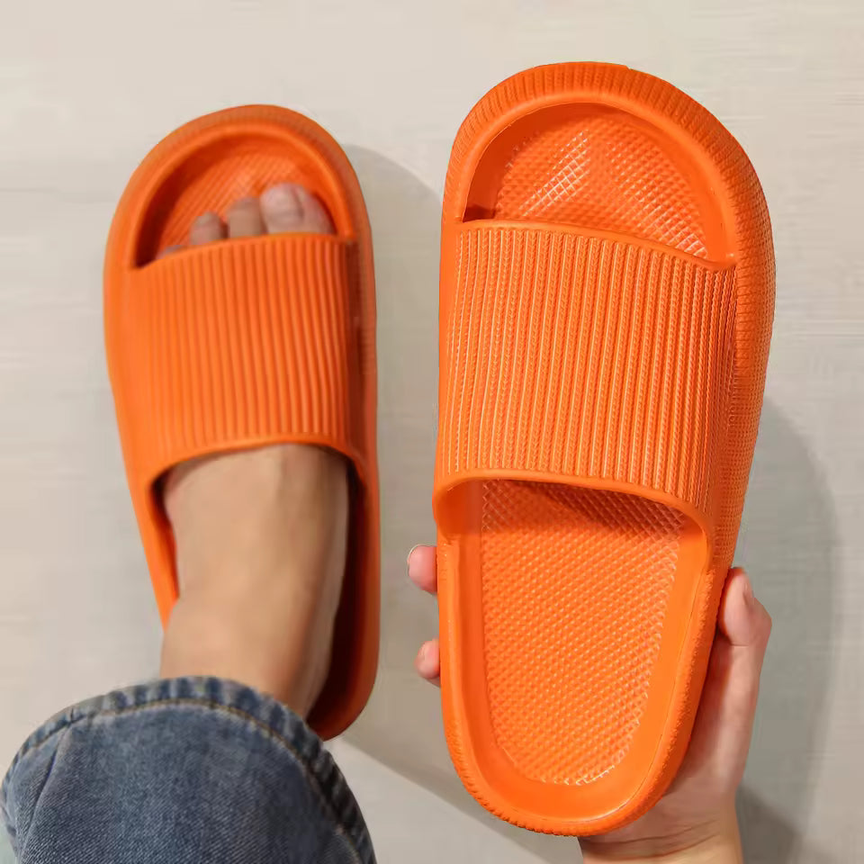 Comfortable and ergonomic slippers - Relief Center