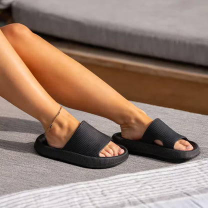 Bequeme und ergonomische Pantoletten - Centrum Ulgi
